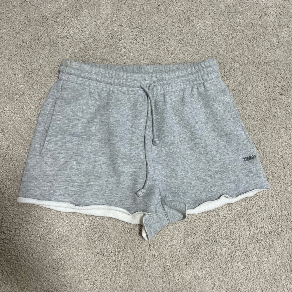 Aritzia TNA gray Women's Shorts